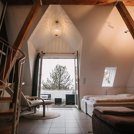 Eigenes Maisonettehaus In Idyllischer Lage Mit Balkon, Nahe Messe, 24H Self-Check In, Gratis Parken Schwabach Eksteriør bilde