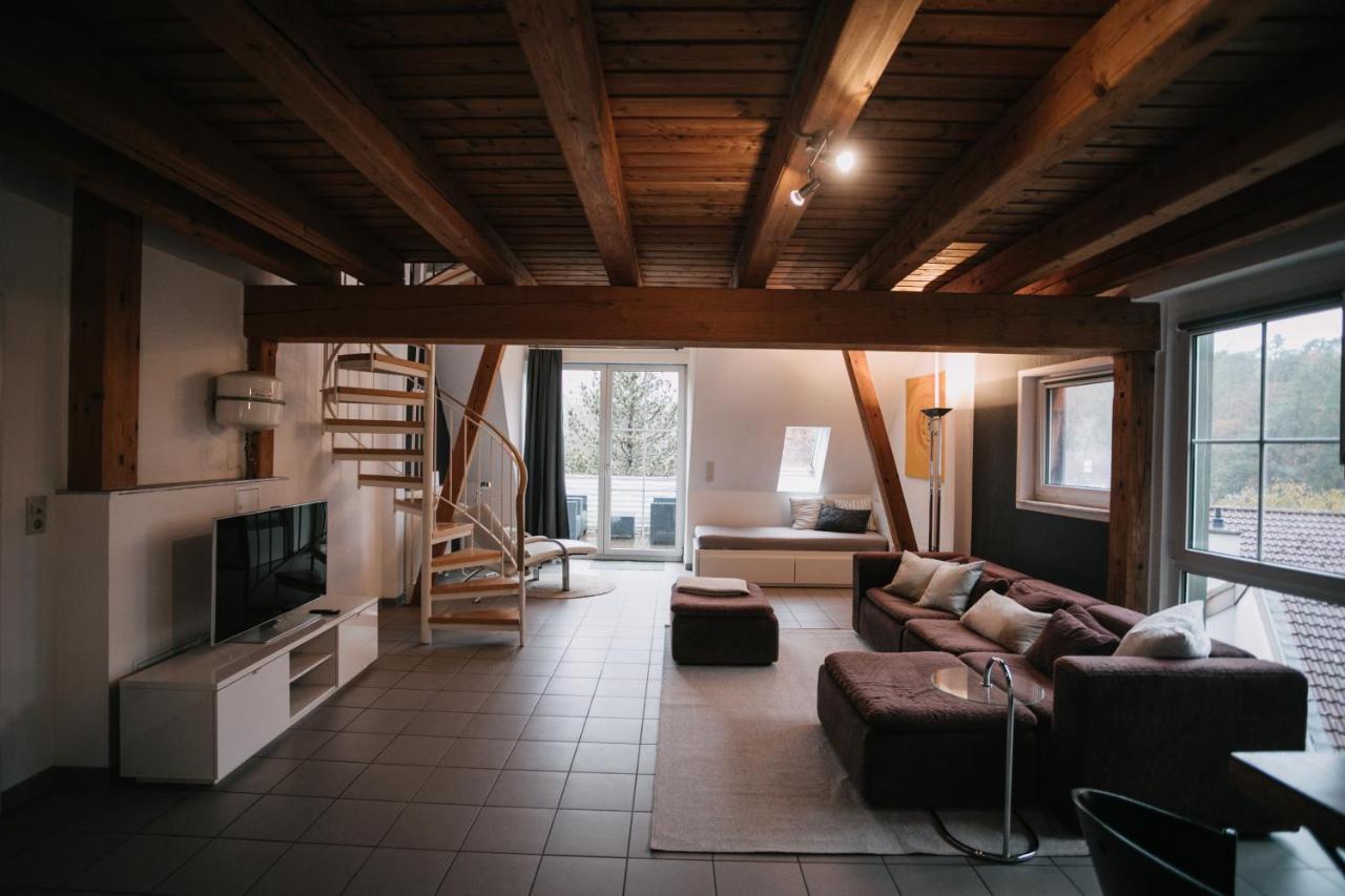 Eigenes Maisonettehaus In Idyllischer Lage Mit Balkon, Nahe Messe, 24H Self-Check In, Gratis Parken Schwabach Eksteriør bilde