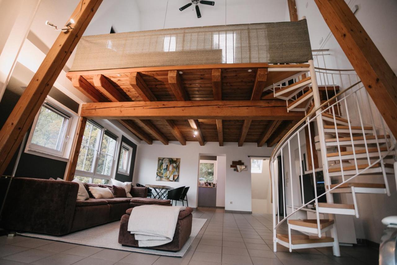Eigenes Maisonettehaus In Idyllischer Lage Mit Balkon, Nahe Messe, 24H Self-Check In, Gratis Parken Schwabach Eksteriør bilde