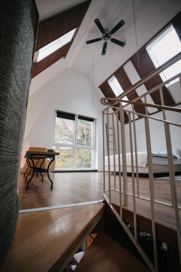 Eigenes Maisonettehaus In Idyllischer Lage Mit Balkon, Nahe Messe, 24H Self-Check In, Gratis Parken Schwabach Eksteriør bilde