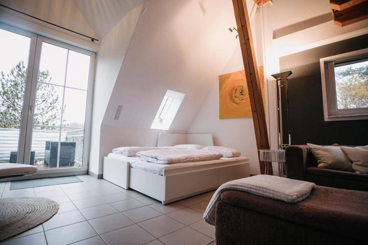 Eigenes Maisonettehaus In Idyllischer Lage Mit Balkon, Nahe Messe, 24H Self-Check In, Gratis Parken Schwabach Eksteriør bilde