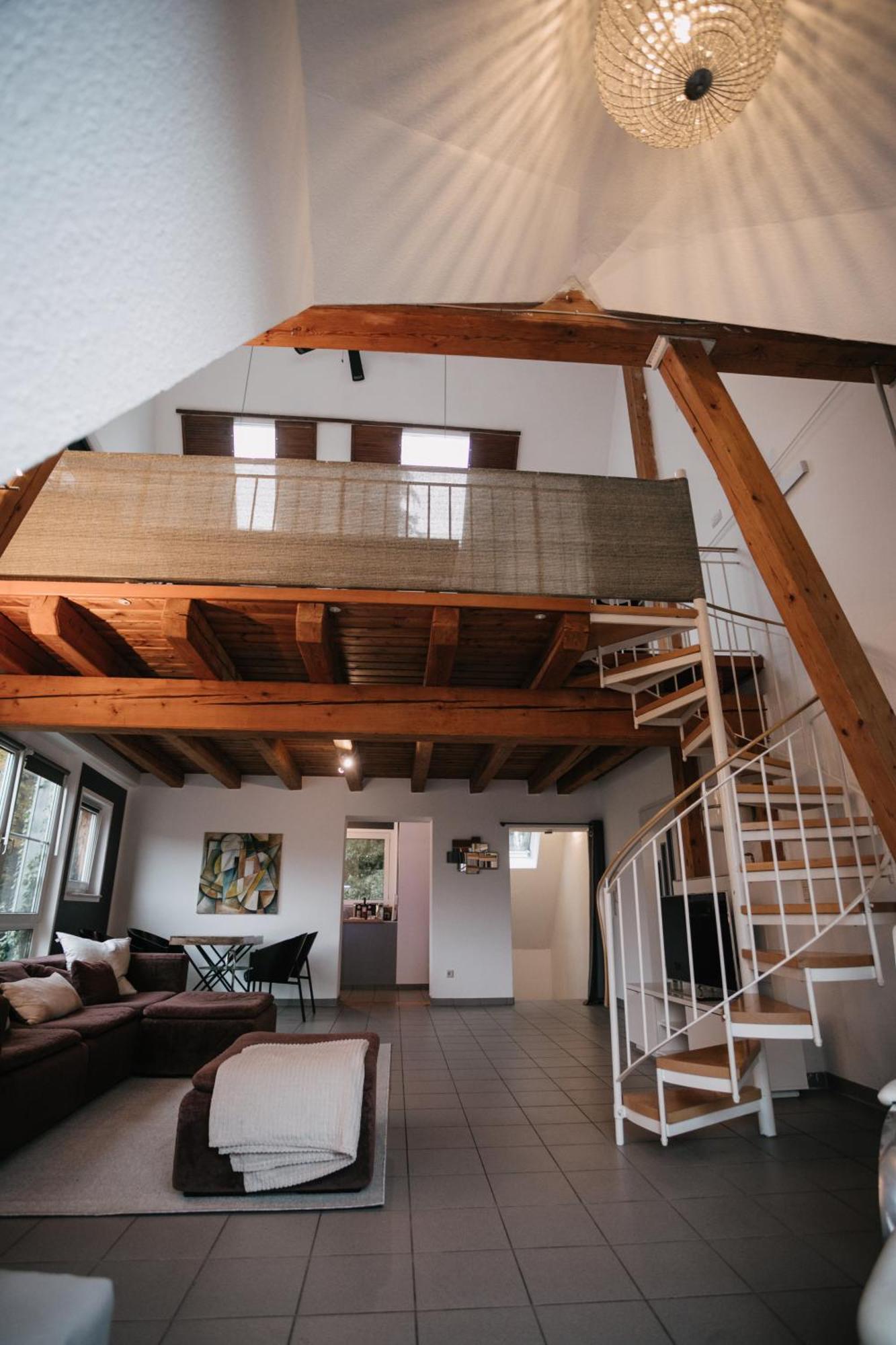 Eigenes Maisonettehaus In Idyllischer Lage Mit Balkon, Nahe Messe, 24H Self-Check In, Gratis Parken Schwabach Eksteriør bilde
