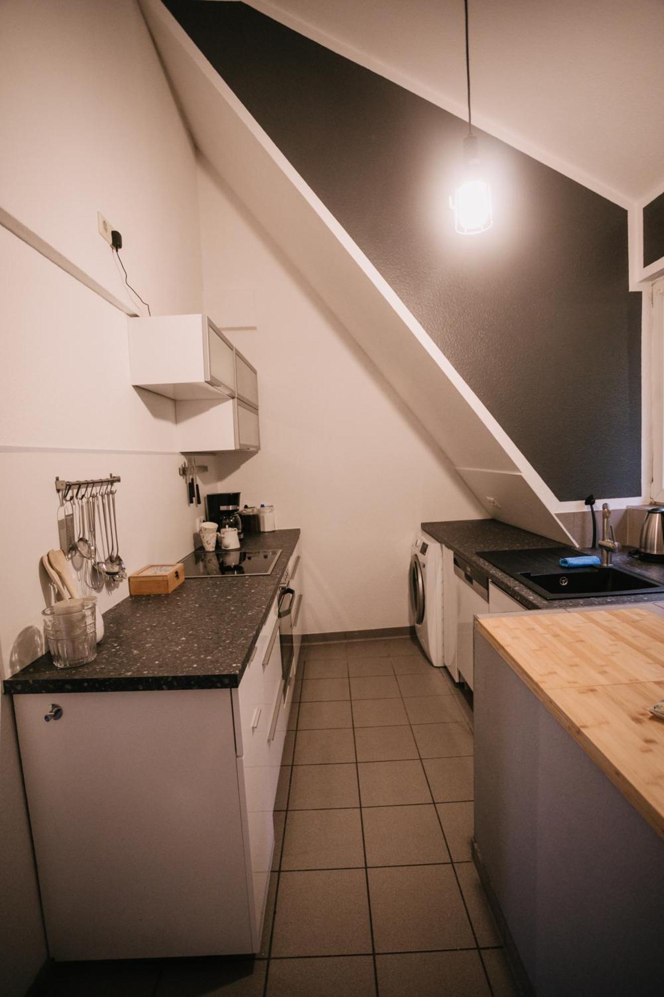 Eigenes Maisonettehaus In Idyllischer Lage Mit Balkon, Nahe Messe, 24H Self-Check In, Gratis Parken Schwabach Eksteriør bilde